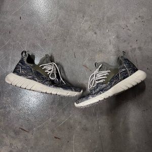 Cu4tro Grass Knit Bolt (Yeezy Doop)